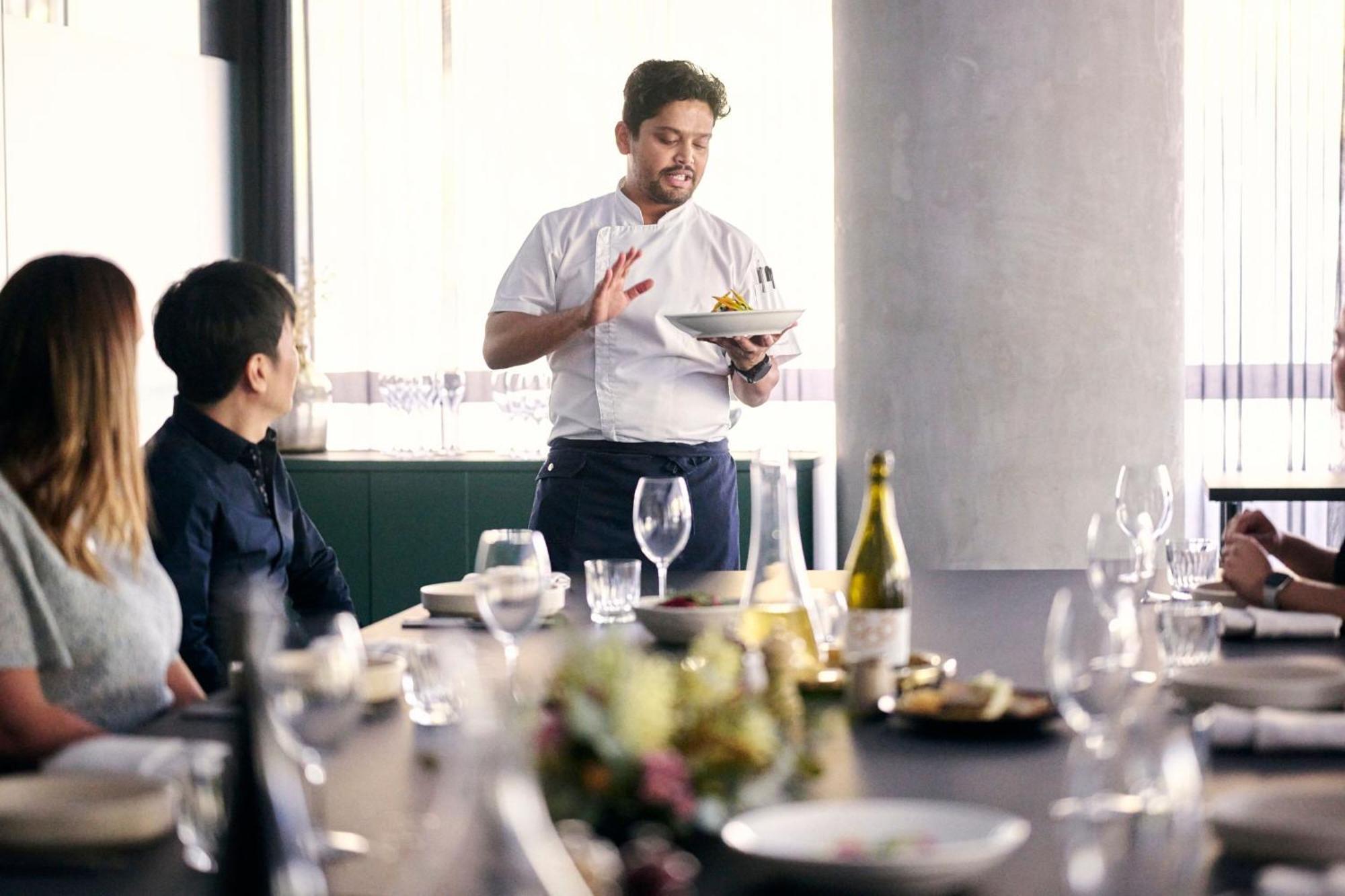 Midnight Hotel, Autograph Collection Canberra Exterior photo Chef Jason Atherton at Social Club
