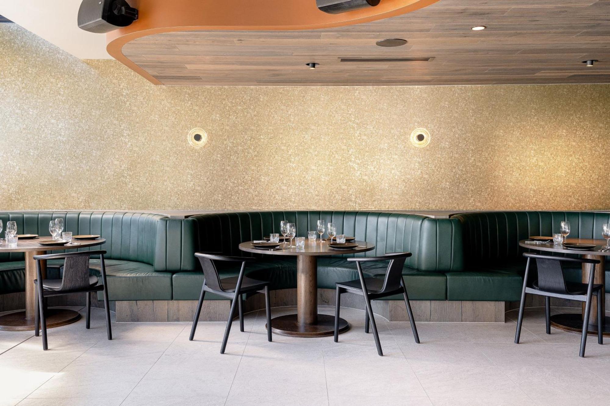 Midnight Hotel, Autograph Collection Canberra Exterior photo Interior of the restaurant